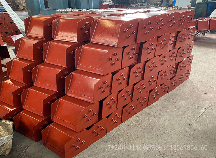 如何选择适合自己的提升机料斗？